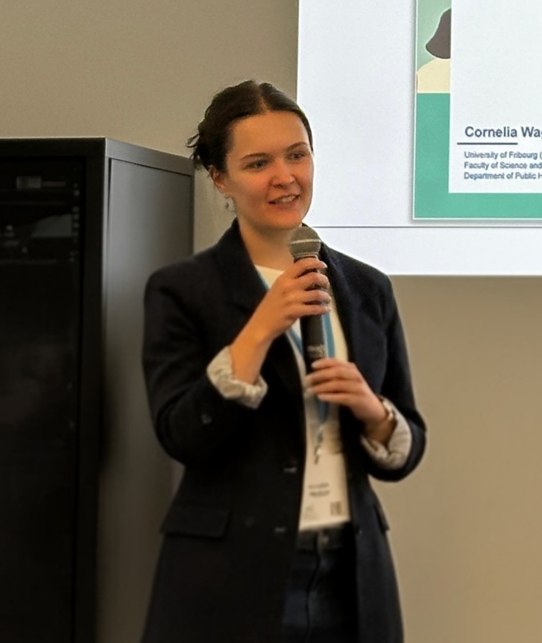 Cornelia Wagner teaching